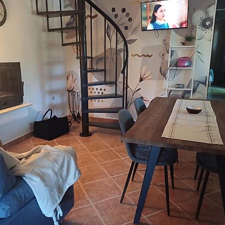 Holiday House Pulina بونات المظهر الخارجي الصورة