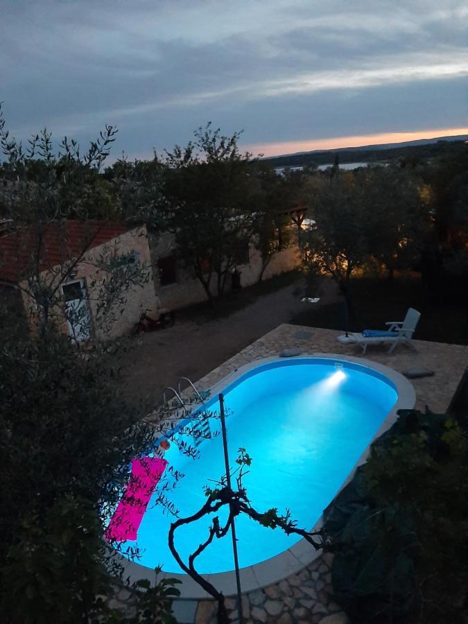 Holiday House Pulina بونات المظهر الخارجي الصورة