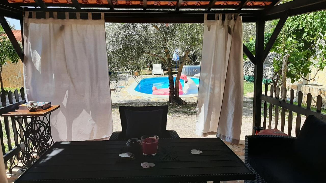 Holiday House Pulina بونات المظهر الخارجي الصورة