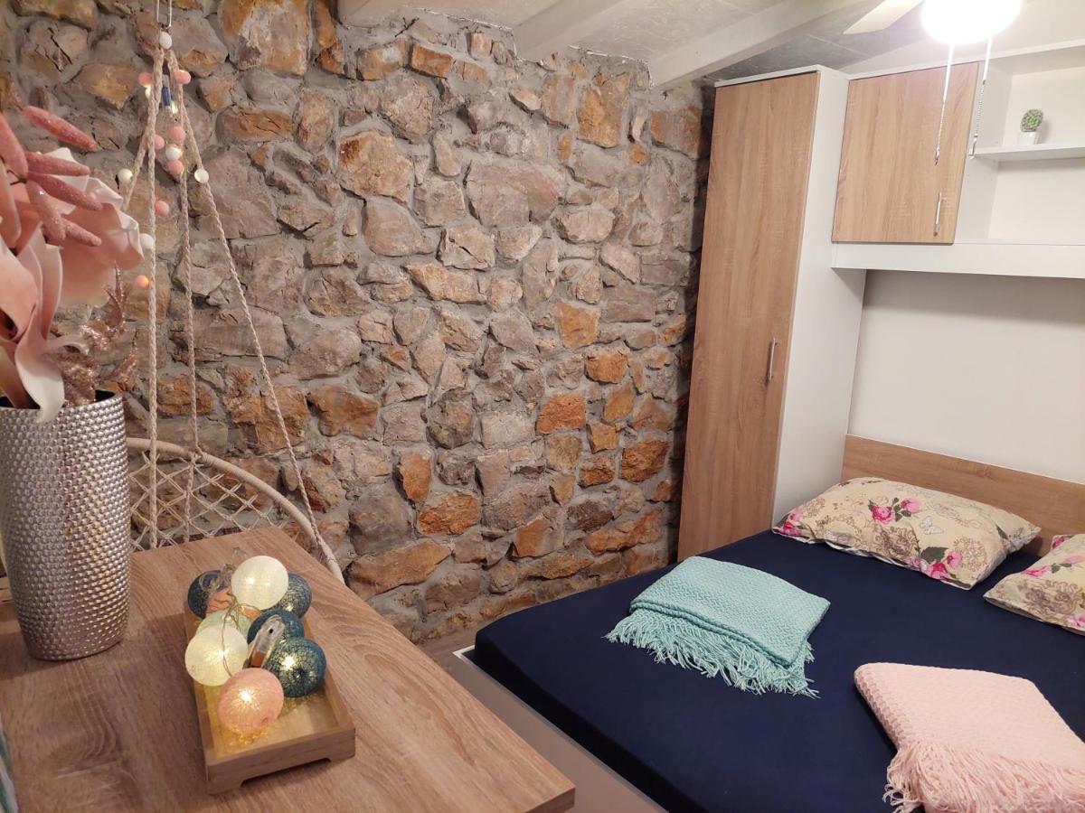 Holiday House Pulina بونات المظهر الخارجي الصورة