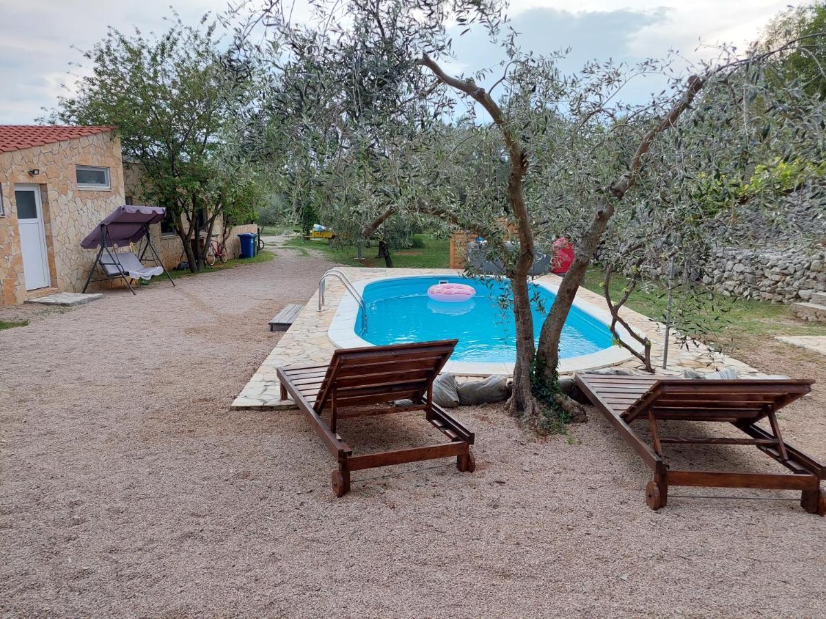 Holiday House Pulina بونات المظهر الخارجي الصورة