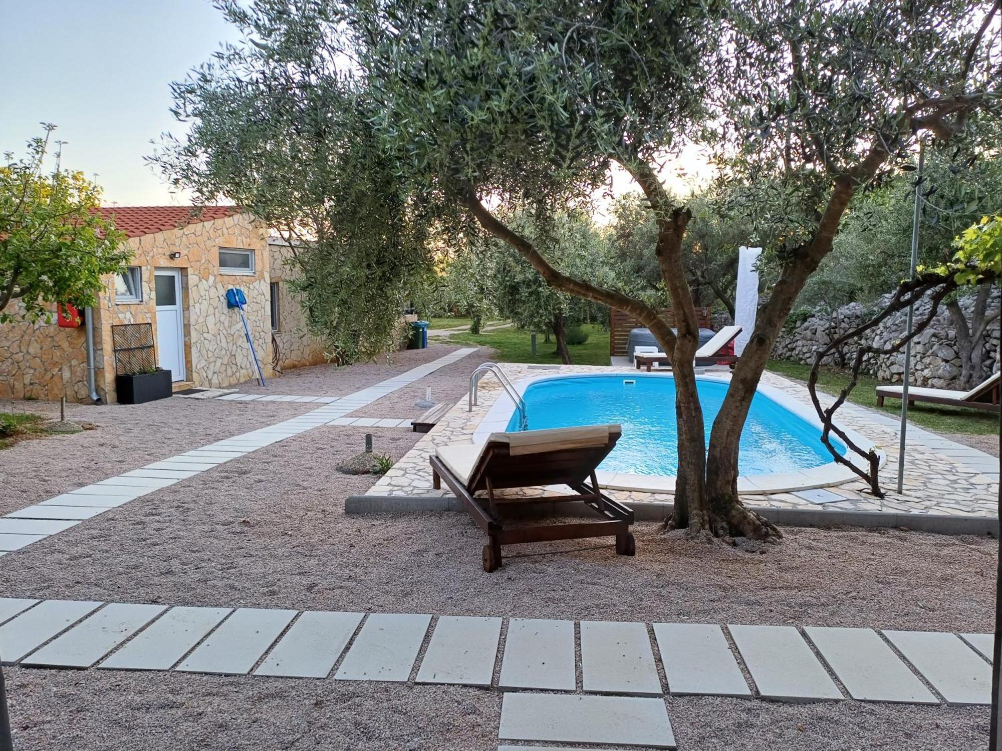 Holiday House Pulina بونات المظهر الخارجي الصورة